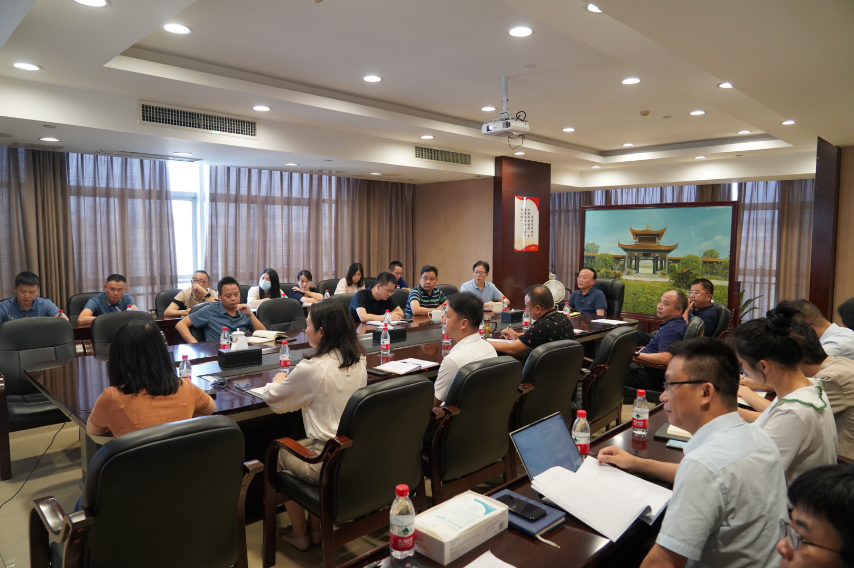 乐动纪委组织观看廉政警示教育片